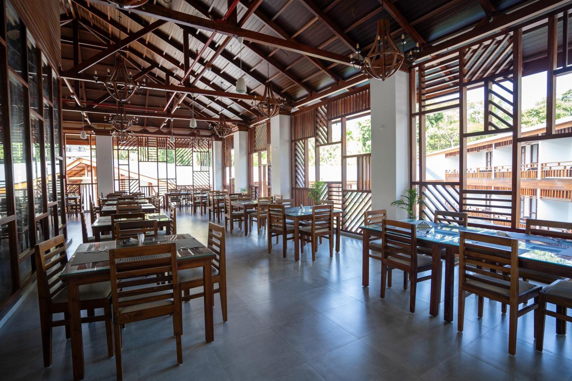 Hotel The Eden Port Blair Exterior foto